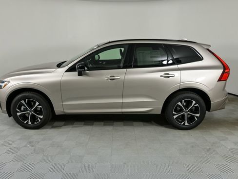 New 2026 Volvo XC60 B5 Core image 2