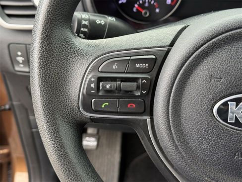 Used 2019 Kia Sportage LX image 19