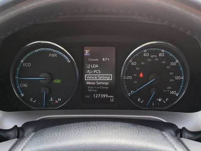Used 2018 Toyota RAV4 XLE AWD/4WD image 29