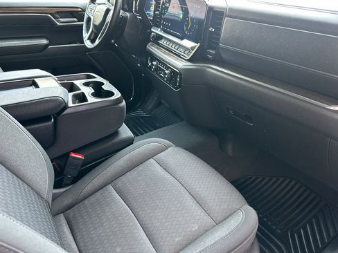 Certified 2023 Chevrolet Silverado 1500 LT image 19