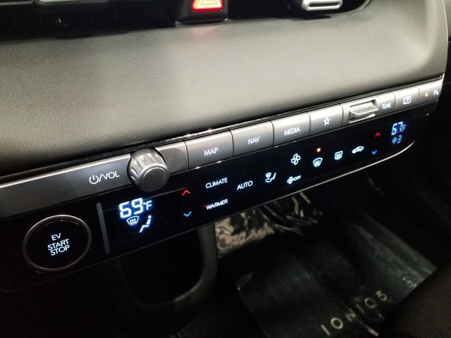 Certified 2024 Hyundai Ioniq 5 SEL RWD image 7