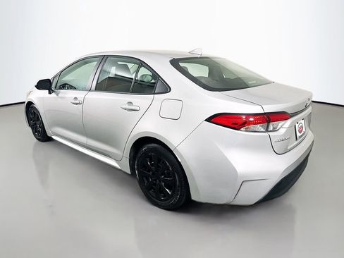 Used 2024 Toyota Corolla LE FWD image 7