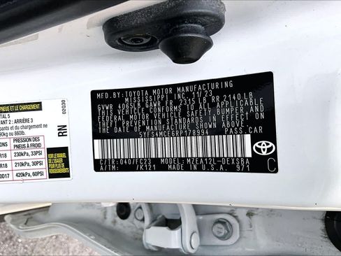 Used 2024 Toyota Corolla SE FWD image 34