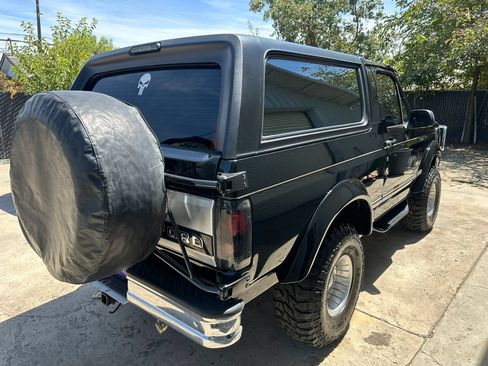 Used 1994 Ford Bronco AWD/4WD image 25