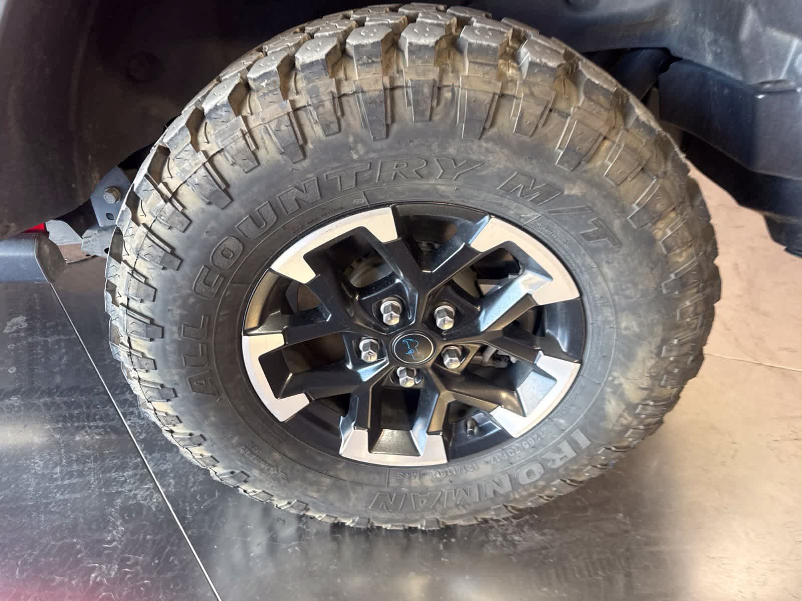 Used 2024 Jeep Wrangler Unlimited Rubicon 4xe AWD/4WD image 10