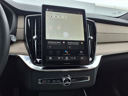 New 2026 Volvo XC90 B5 Core image 15