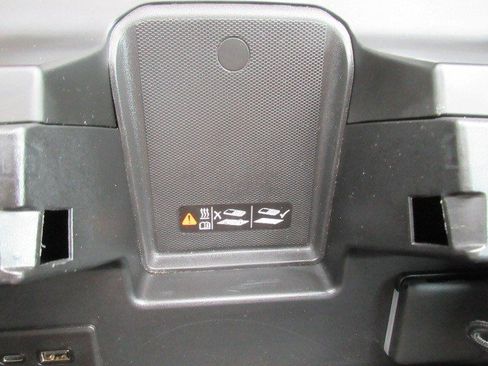 Used 2024 Chevrolet Silverado 2500 LT w/ Midnight Edition image 21