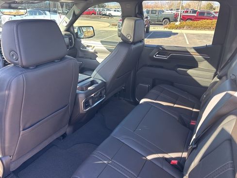 Used 2026 Chevrolet Silverado 1500 High Country w/ Midnight Edition image 19