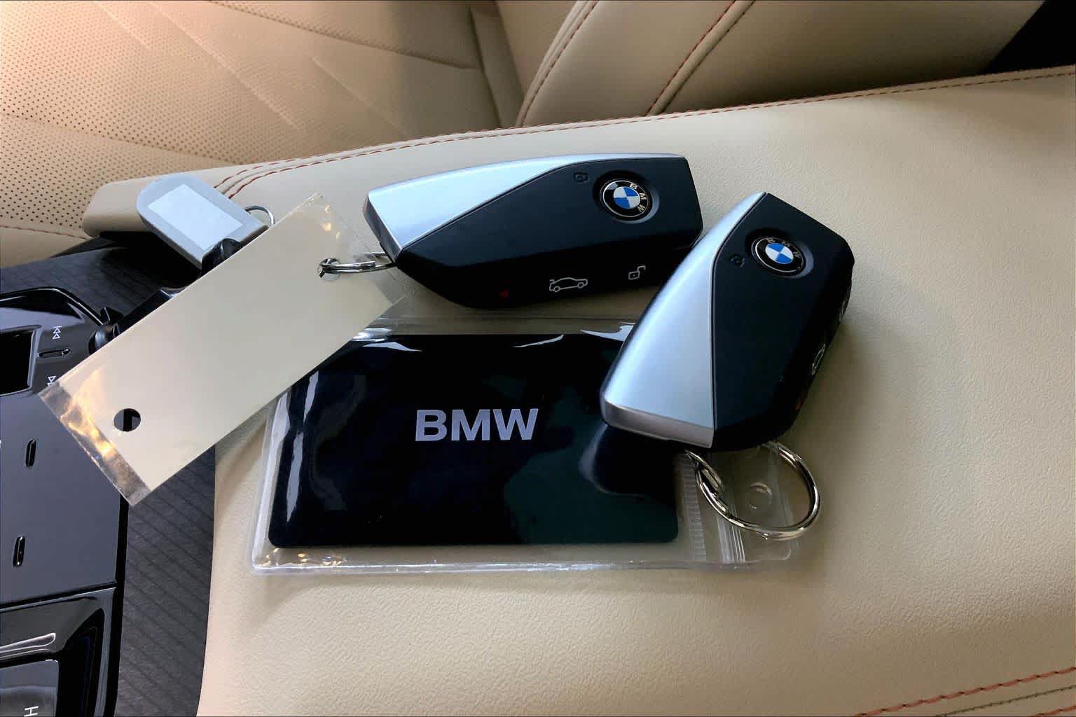 Used 2025 BMW X3 xDrive30i w/ Premium Package AWD/4WD image 14