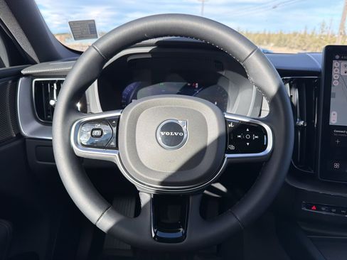 New 2026 Volvo XC60 B5 Ultra w/ Protection Package Premier image 12