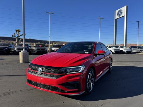 Used 2021 Volkswagen Jetta GLI Autobahn image 1