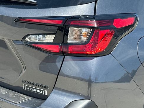 New 2026 Subaru Crosstrek 2.5i Limited w/ Crosstrek Mirror Package AWD/4WD image 31