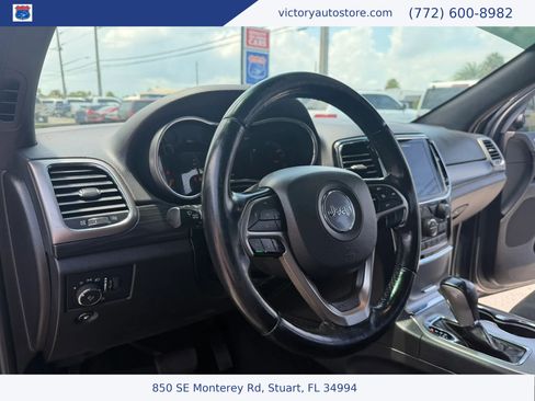 Used 2020 Jeep Grand Cherokee Altitude RWD image 13