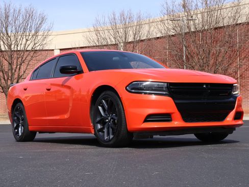 Used 2023 Dodge Charger SXT w/ Blacktop Package image 1