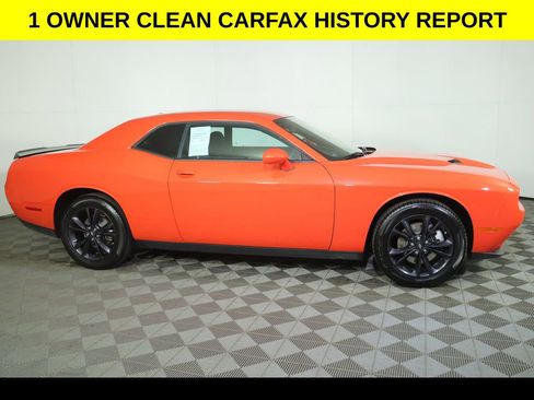 Used 2023 Dodge Challenger SXT w/ Blacktop Package image 7