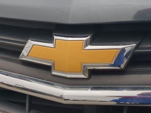 Used 2020 Chevrolet Equinox LT image 32