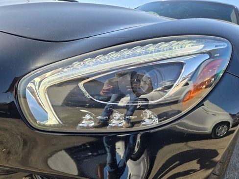 Used 2017 Mercedes-Benz AMG GT Coupe image 21
