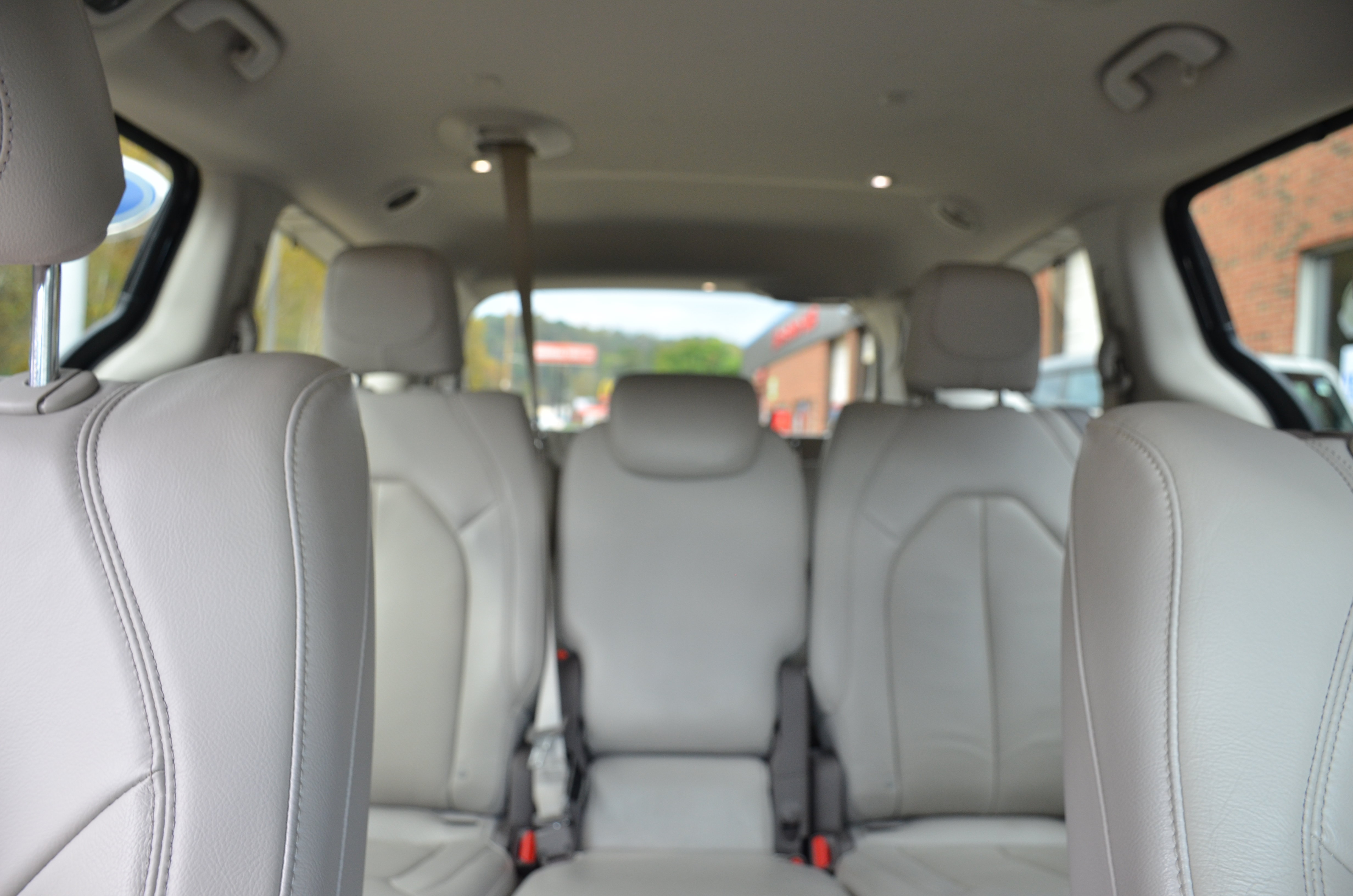 Used 2020 Chrysler Pacifica Touring-L Plus FWD image 32