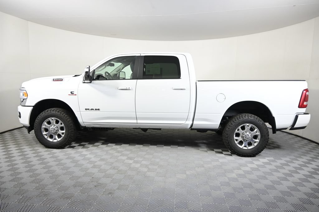 Used 2024 RAM 2500 Laramie AWD/4WD image 3