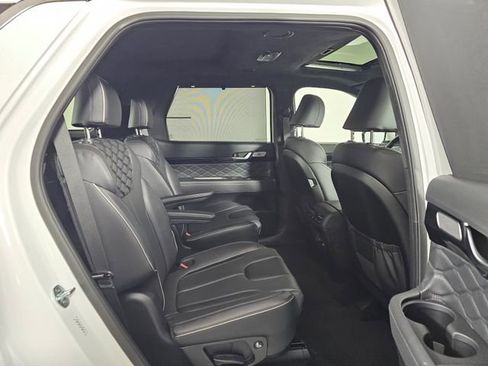 Used 2022 Hyundai Palisade Calligraphy image 50