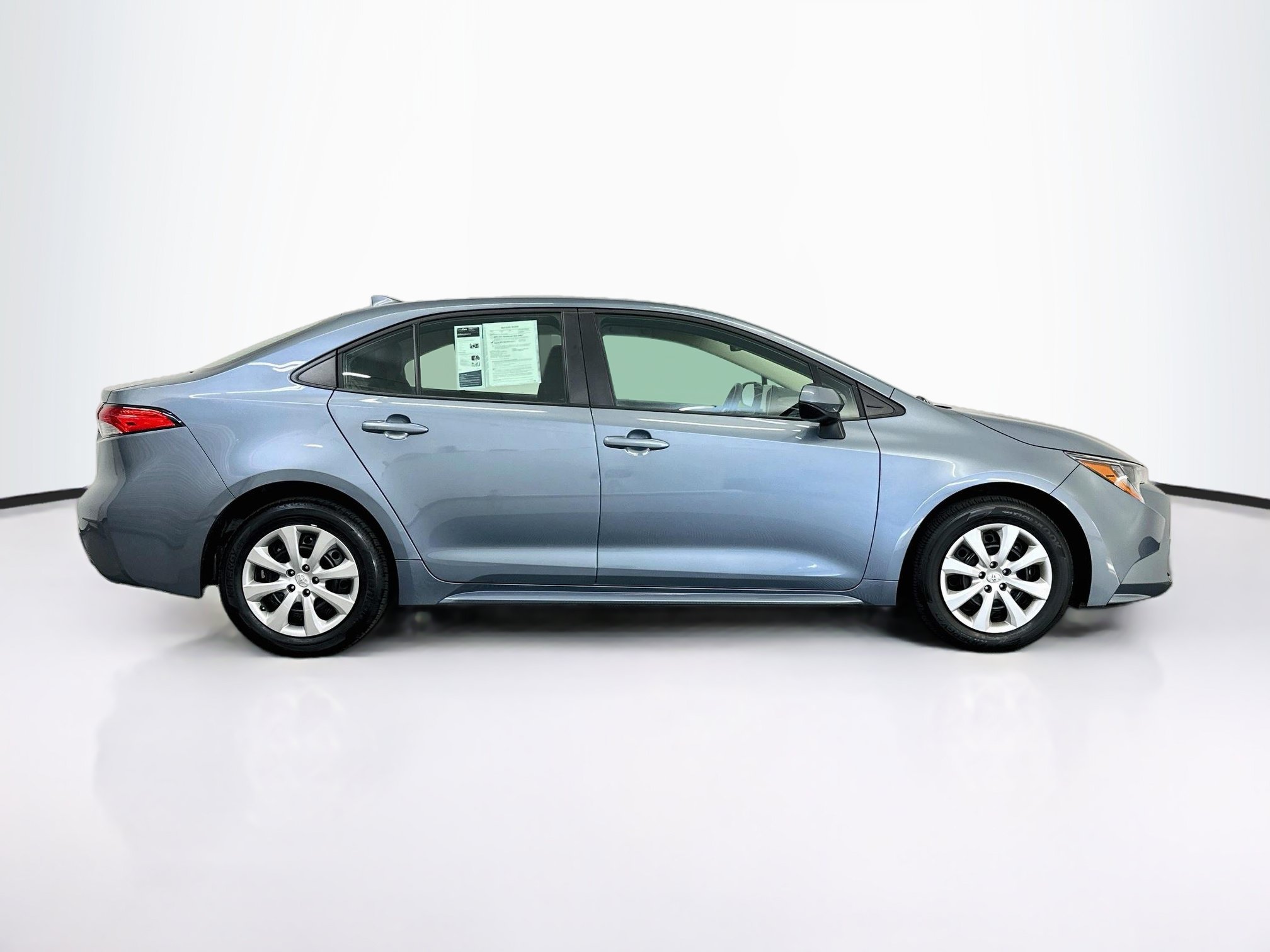 Used 2026 Toyota Corolla LE FWD image 10