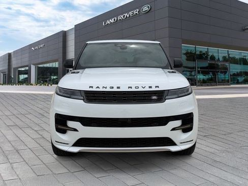 Certified 2026 Land Rover Range Rover Sport Dynamic SE AWD/4WD image 8