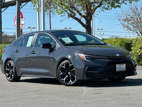 Used 2025 Toyota Corolla FX w/ Convenience Package image 2