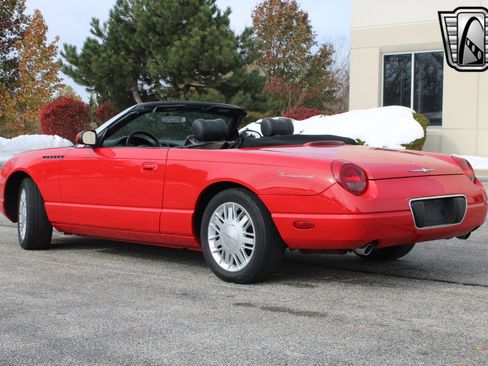 Used 2002 Ford Thunderbird image 21