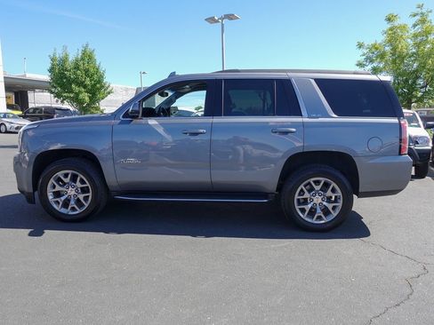 Used 2019 GMC Yukon SLE AWD/4WD image 7
