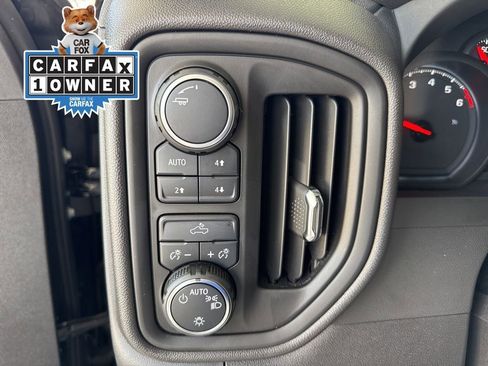 Used 2025 Chevrolet Silverado 1500 Custom Trail Boss w/ Turbomax Blackout Package AWD/4WD image 14