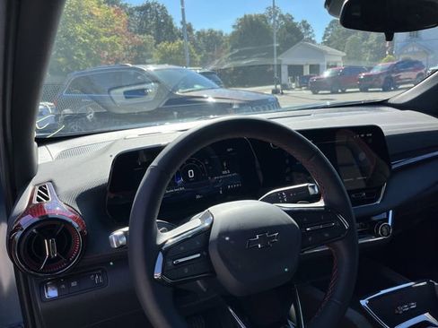 New 2026 Chevrolet Equinox RS w/ Convenience Package III image 14