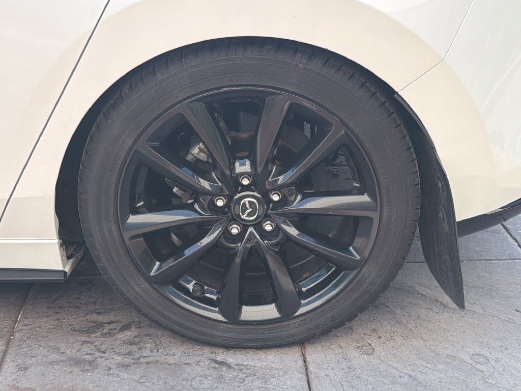 Used 2022 MAZDA MAZDA3 s AWD/4WD image 13