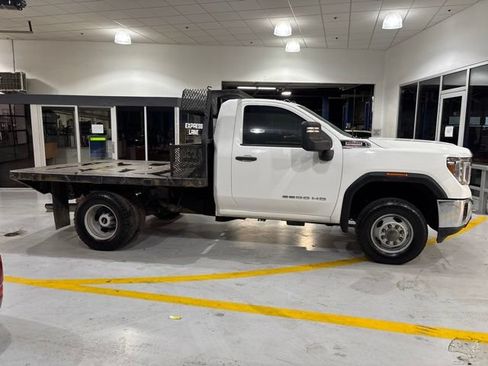 Used 2020 GMC Sierra 3500 4x4 Regular Cab w/ Convenience Package image 8