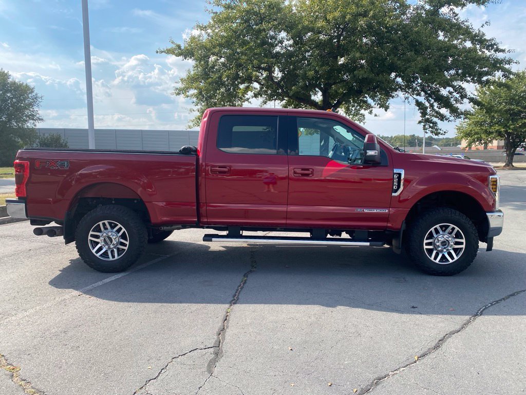 Used 2019 Ford F250 Lariat w/ Lariat Value Package AWD/4WD image 8