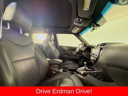 Used 2015 Kia Soul ! w/ Sun & Sound Package FWD image 25