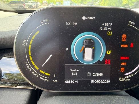 Used 2024 MINI Cooper SE FWD image 13