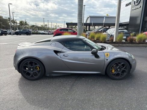 Used 2015 Alfa Romeo 4C Base w/ Leather Interior Group image 5