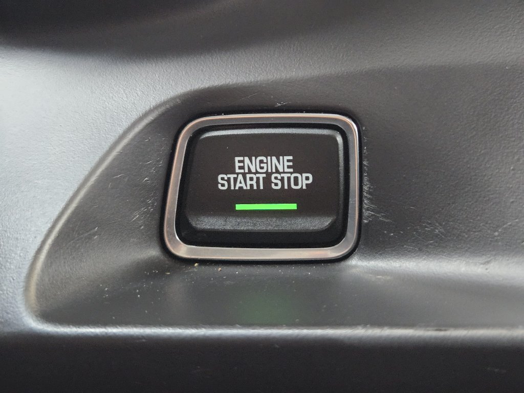 Used 2016 Chevrolet Camaro SS RWD image 21