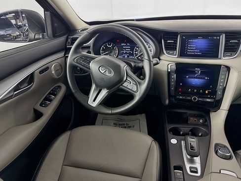 Certified 2025 INFINITI QX50 Luxe w/ Accent Package image 28