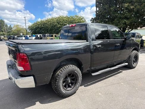 Used 2017 RAM 1500 Lone Star AWD/4WD image 4