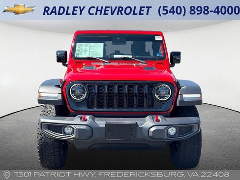 Used 2024 Jeep Wrangler Unlimited Rubicon AWD/4WD image 22