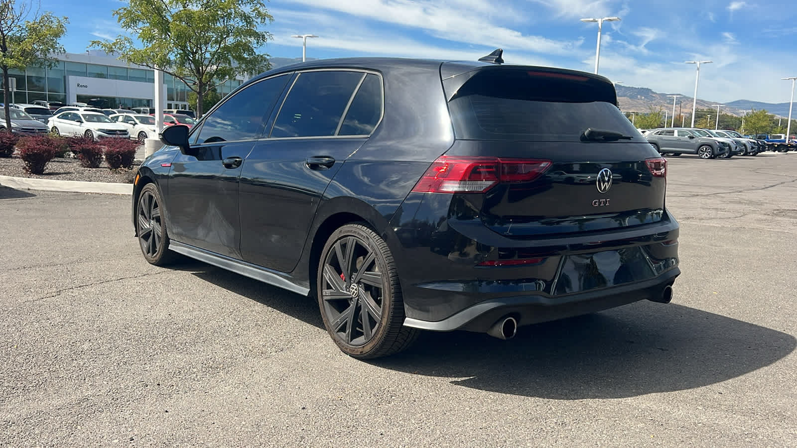 Certified 2022 Volkswagen GTI SE FWD image 7