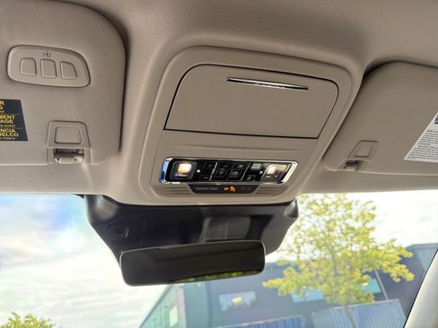 Used 2025 Lincoln Corsair FWD w/ Equipment Group 101A image 41