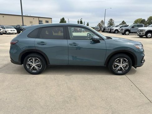 Used 2024 Honda HR-V EX-L image 38