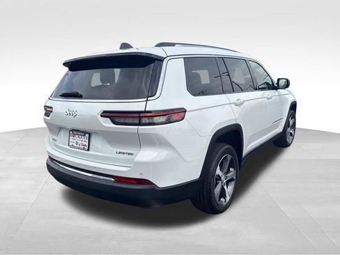 Certified 2023 Jeep Grand Cherokee L Limited AWD/4WD image 4