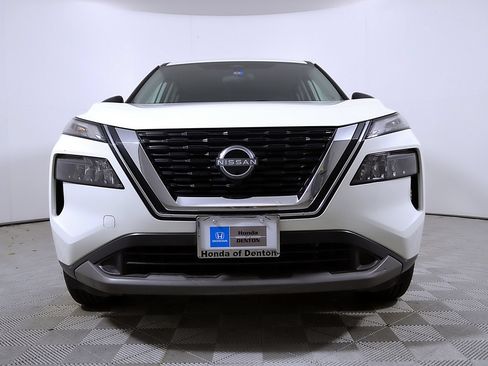 Used 2023 Nissan Rogue S FWD image 6