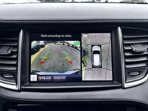 Certified 2023 INFINITI QX50 Sport image 10