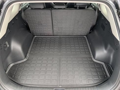 Used 2025 Kia Sportage EX FWD image 14
