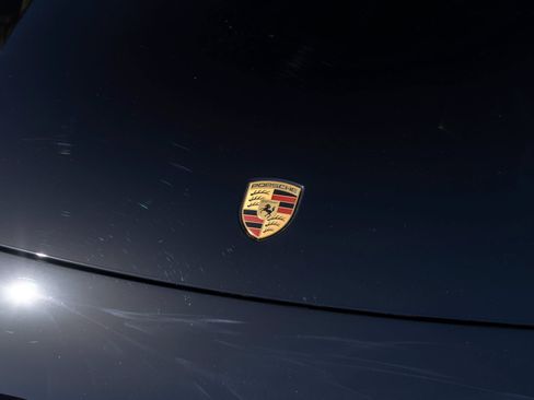 New 2026 Porsche Macan 4 Electric AWD/4WD image 17