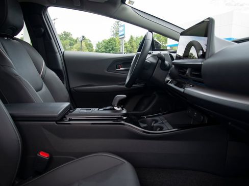 Used 2024 Toyota Prius Limited w/ Limited Premium Package AWD/4WD image 17